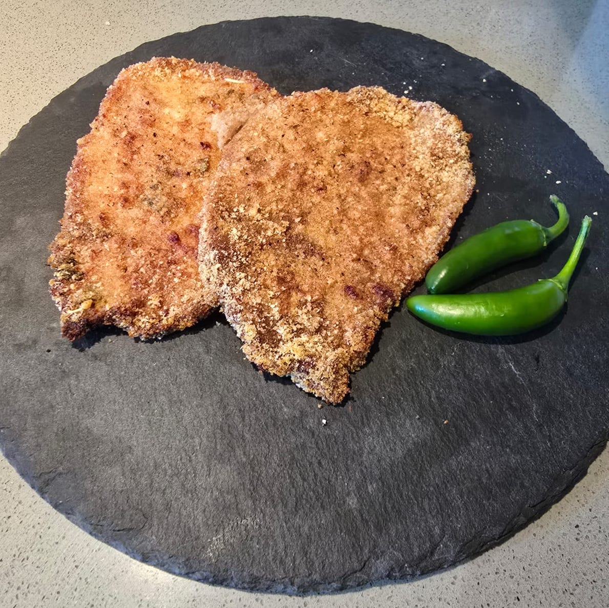 Cotolette alla Palermitana – Ricetta Tradizionale con un Tocco Agrisano